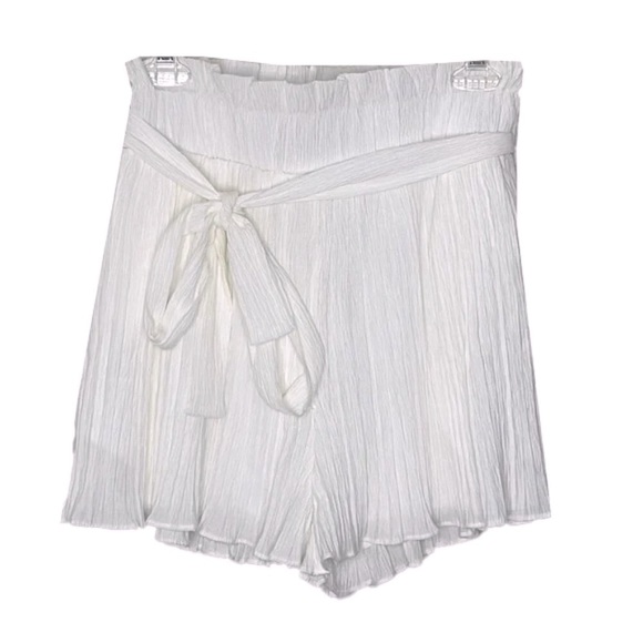 🆕 LULUS Pleat Yourself White Pleated High-Waisted Paperbag Shorts Size S - Picture 8 of 9